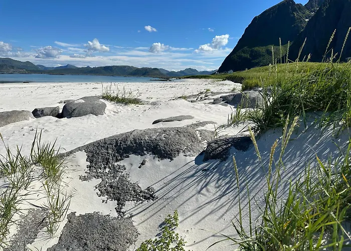 Lofoten_beach_eggum *